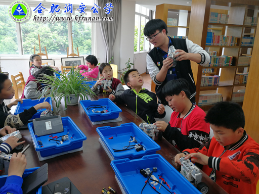 我们的校园生活，别样精彩