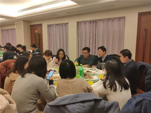  暖冬情融融  生日乐悠悠——高中部举行集体生日会