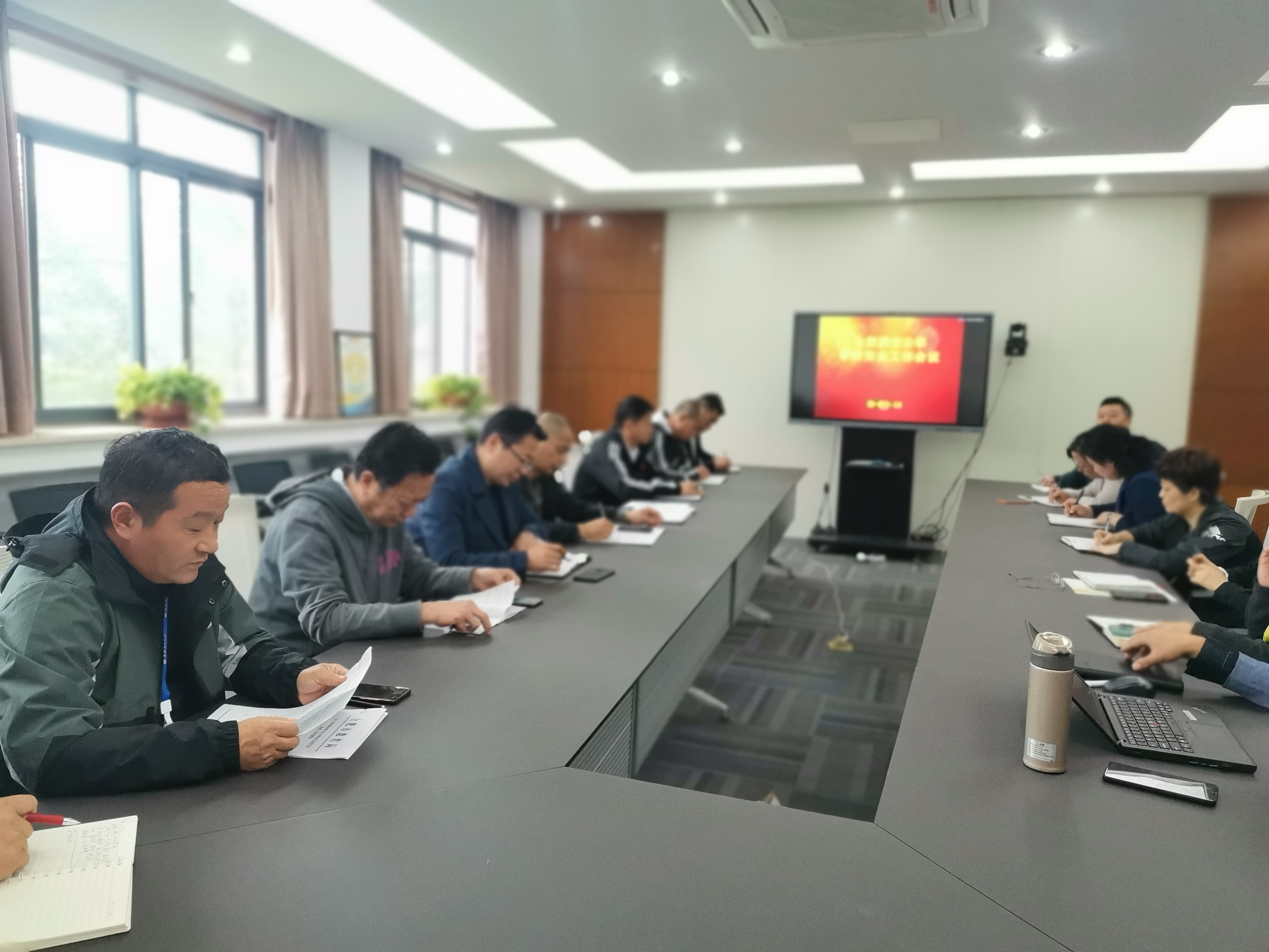 合肥润安公学召开秋冬季安全工作专项会议