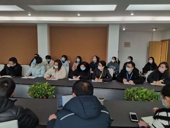 润安公学参加疫情防控工作专题培训会