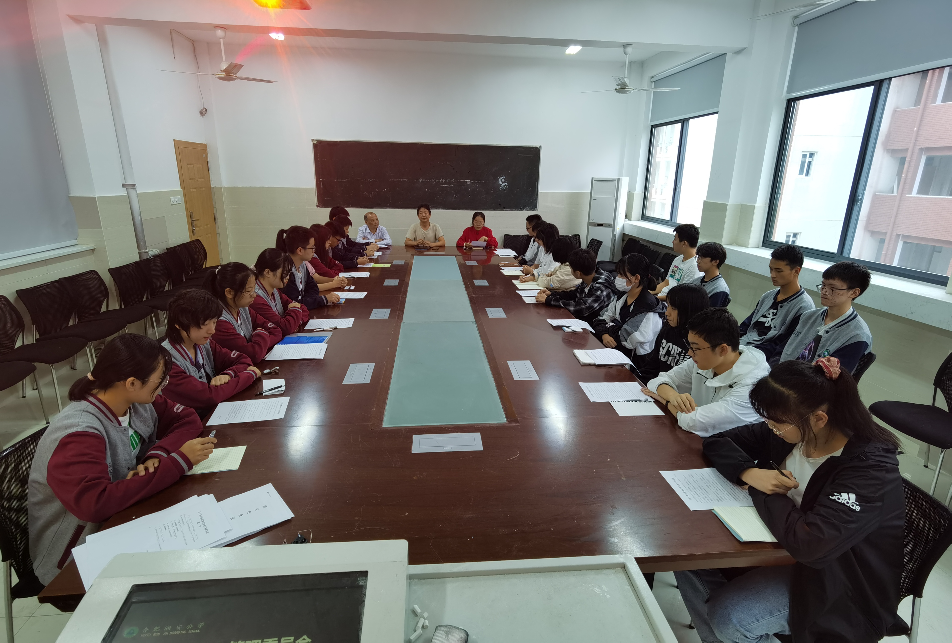 率先垂范 做好模范 | 高中部“学生自主管理委员会”成立