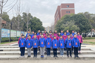 “三定、三抓、三求”，扬少先队风采，促好习惯养成