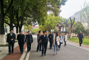 润安公学完成市局2020年度年检“大考”