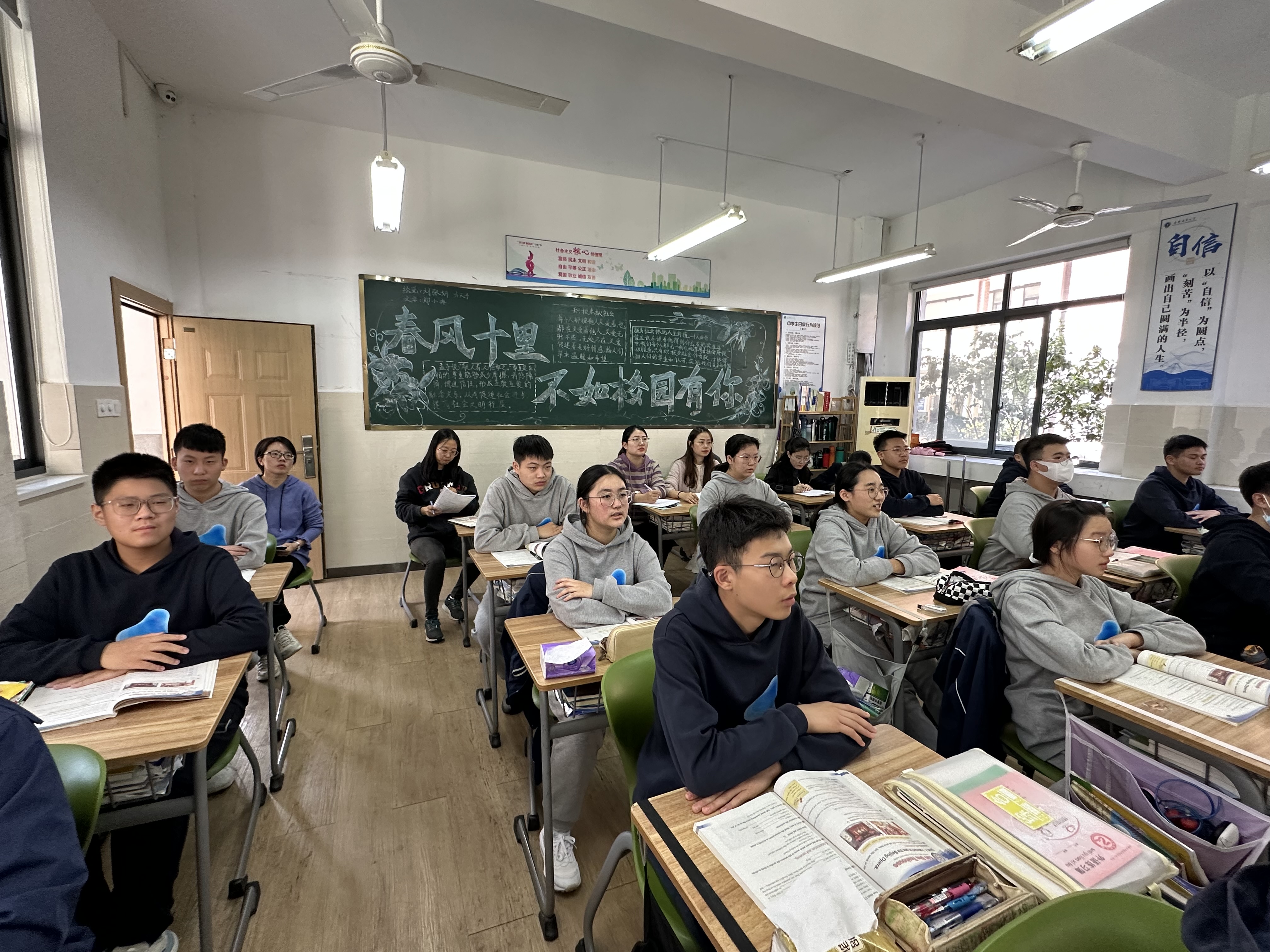 思想碰撞，精彩绽放——中学部初中段英语组举行“大练兵、大比武”活动