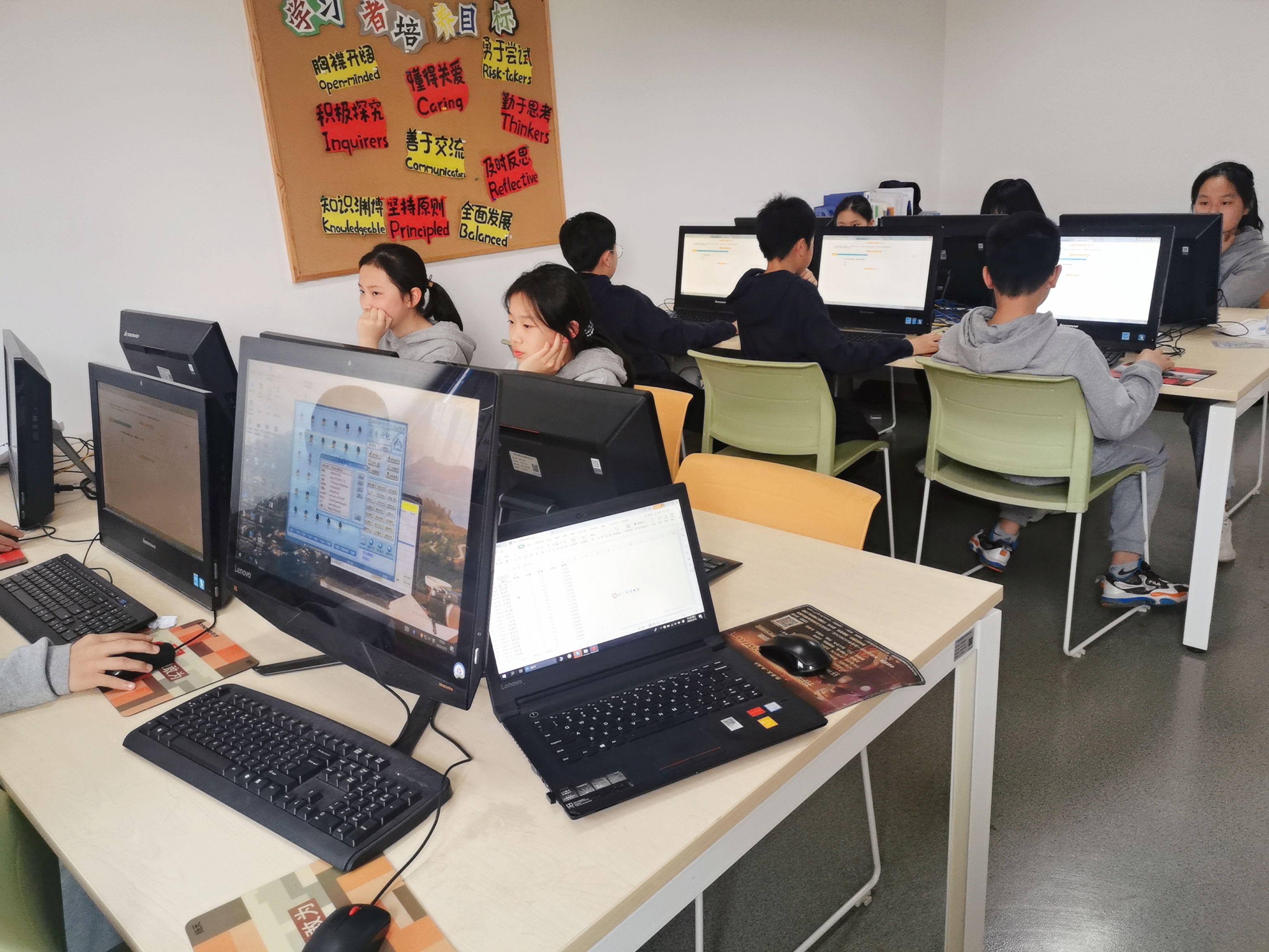 用“心”呵护，健康成长！