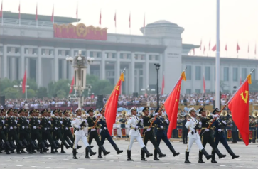 观九三阅兵，育少年爱国心